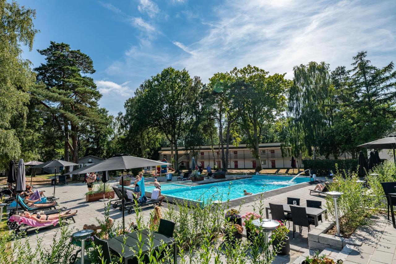 Strandhotel Balka Søbad Neksø Exteriér fotografie
